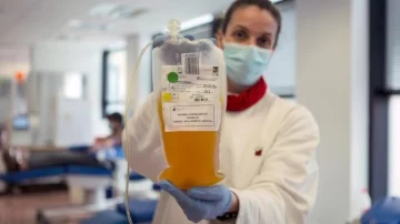 Por primera vez aplicaron plasma a personas con coronavirus