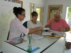 Apertura de sobres en la licitación del playon deportivo en Serodino