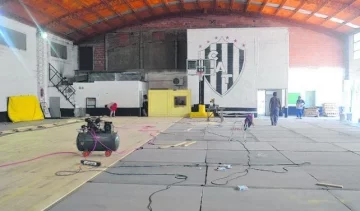 El Club Timbuense estrenará piso deportivo este año