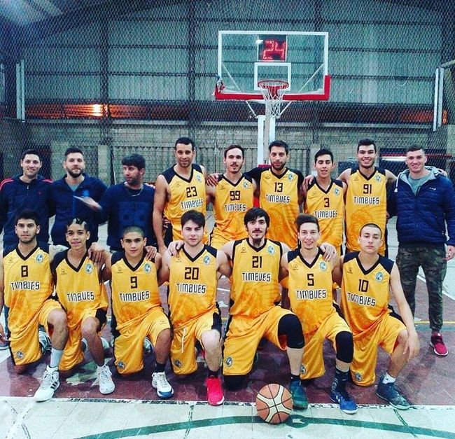 Club Timbuense: El equipo de básquet consiguió su primer triunfo