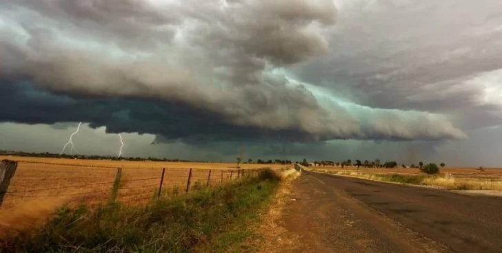 La región se encuentra bajo alerta por tormentas fuertes