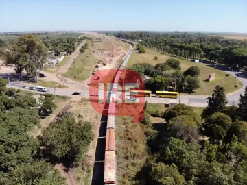 Villa La Ribera: Descarriló un tren que se dirigía a Timbúes