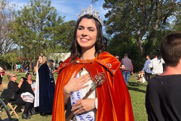 Valentina es la nueva representante de la Fiesta Provincial del Estudiante