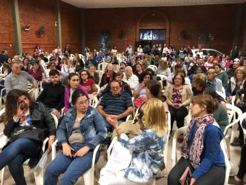 En asamblea decidieron destituir al gobierno comunal