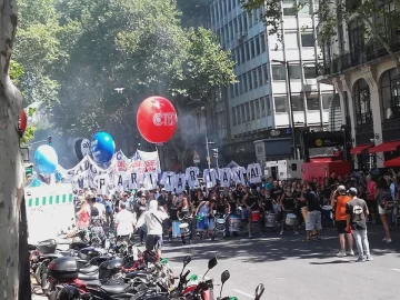 “El acatamiento en las escuelas privadas superó el 90 por ciento”