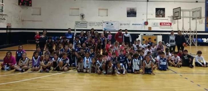 Para los peques: Gran encuentro de mini básquet en Club Alba