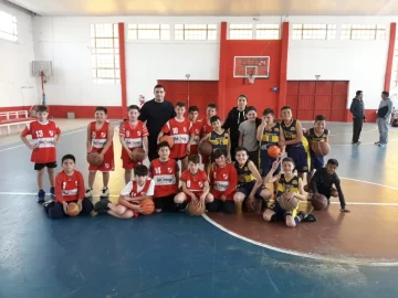 Se realizó un gran encuentro regional de básquet Oliveros