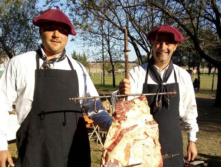 Un oliverense se coronó campeón del asado a la estaca