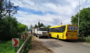 Colectivos confirmaron desvíos por obras en el puente