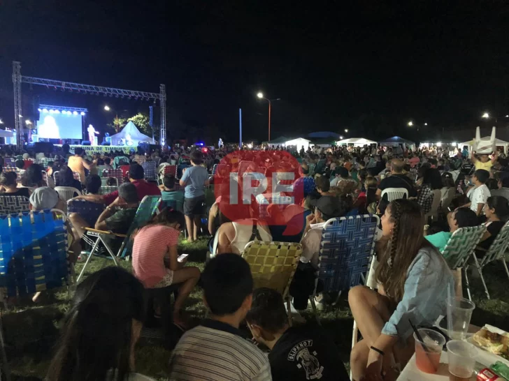 Más de diez mil personas disfrutaron de festival del Humor