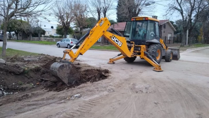 Avanzan las obras de cordón cuneta: Hoy se terminó uno de los márgenes