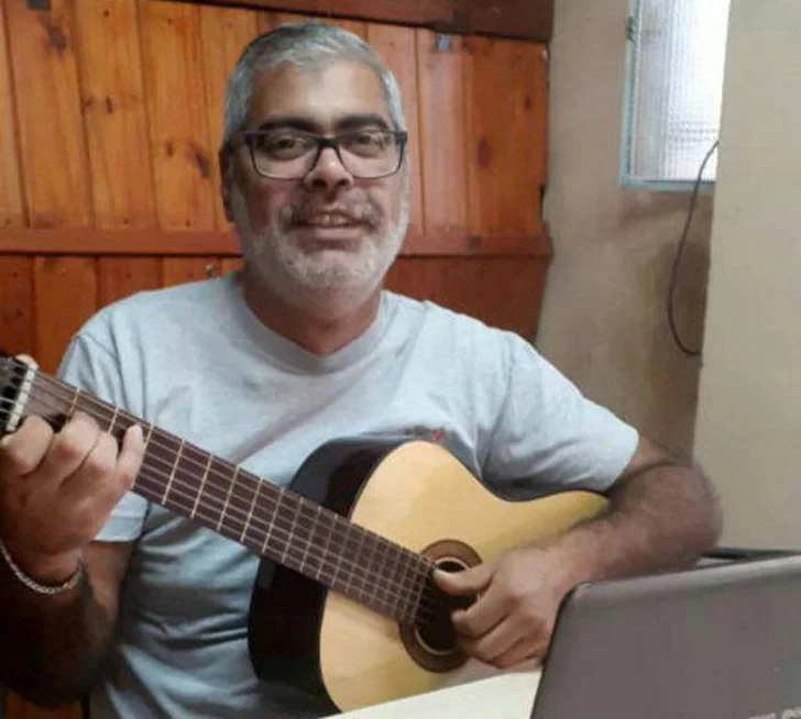 Música a la vida: Fita retornó a las clases y se llenó de emotivos mensajes