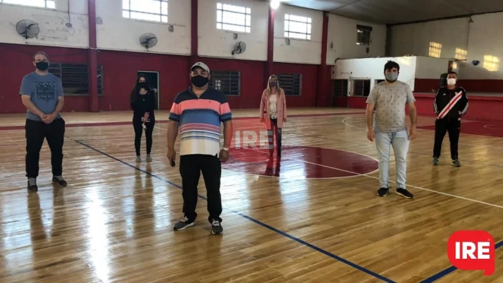 Histórico: El Sportivo Belgrano tiene piso parquet y se prepara para su centenario