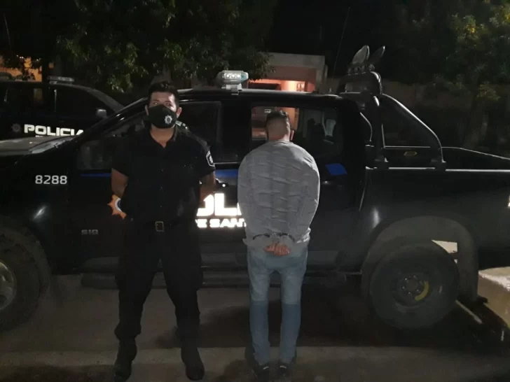 Detuvieron a un hombre con 10 paquetes de droga en Oliveros