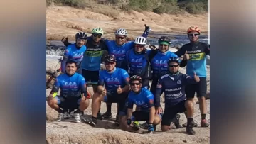 Travesía a contraviento: Vecinos de la región se animan a la aventura en bici