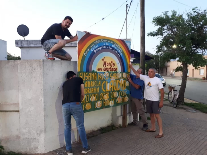 Para copiar: El equipo de Gobbo comenzó a retirar todos los carteles de su campaña