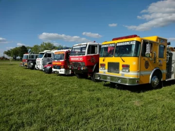 Abrió la escuela de cadetes y aspirantes a bomberos del cuartel de Barrancas