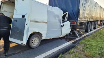 Fuerte accidente en autopista Rosario Córdoba dejó un herido grave