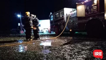 Se incendió una casa en Andino y proponen una colecta para ayudar a la familia