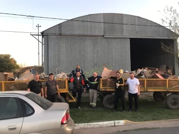 Bomberos Voluntarios de Timbúes iniciaron tareas de limpieza en el predio del futuro cuartel