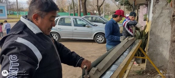Donaron cenefas para la Estación Serodino: “Por más gente así”
