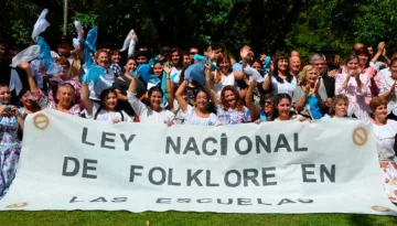 A partir del 2024 enseñarán folklore en todas las escuelas públicas del país