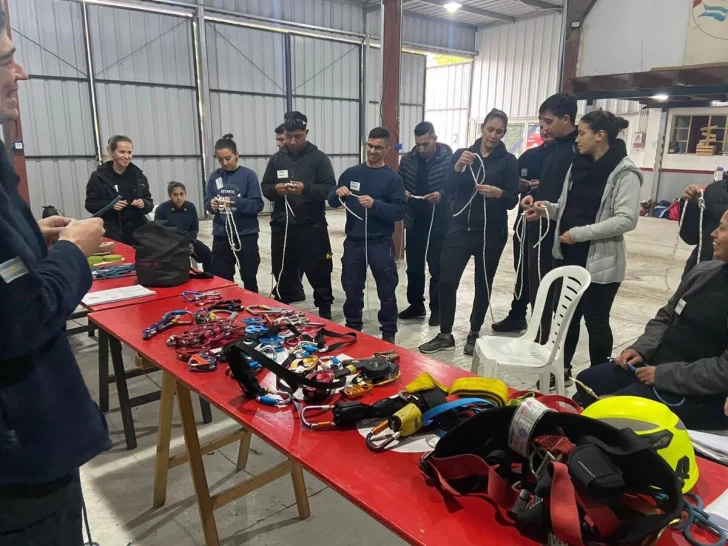 Un éxito: Oliveros fue sede de la capacitación regional de bomberos