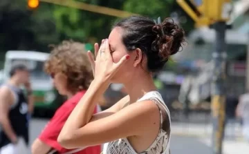 La saga de días de intenso calor podría finalizar este miércoles, pero hoy hay alerta roja