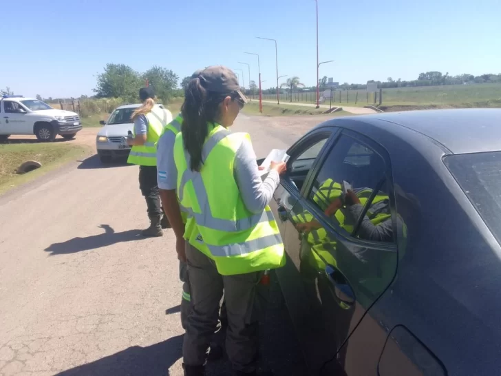 Timbúes realizó controles de prevención en el centro y en Villa Elvira