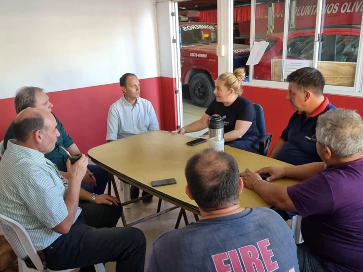 Rasetto acordó con la comuna ayudar a reparar los equipos dañados de bomberos