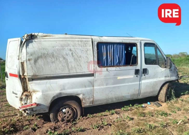 Serodino: Le robaron la camioneta mientras dormía y la chocaron en el ingreso al pueblo