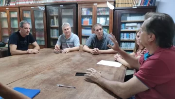 Capitani recorrió las obras de la biblioteca de Barrancas: “Cumplimos un objetivo más”