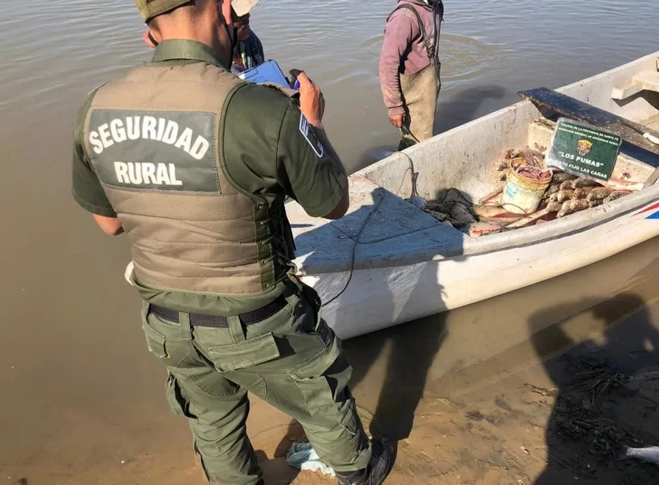 Los Pumas incautaron casi un centenar de pescados en Gaboto: Dos sancionados