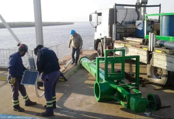 El servicio de agua potable está reducido en La Boca por la rotura de un caño