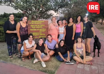 Juntas de pie: Monje tiene su paseo de mujeres y convoca a un encuentro el sábado