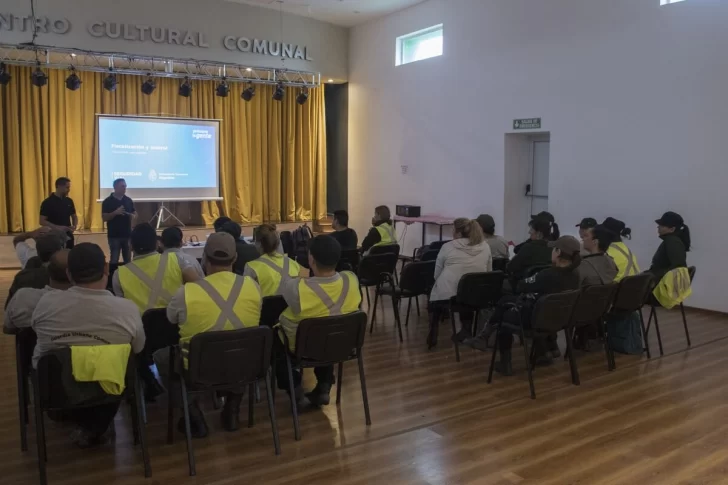 La Guardia Urbana de Timbúes se capacitó en control y fiscalización vial