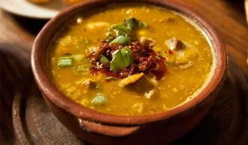 Mañana será la tradicional venta de locro del cuartel de bomberos